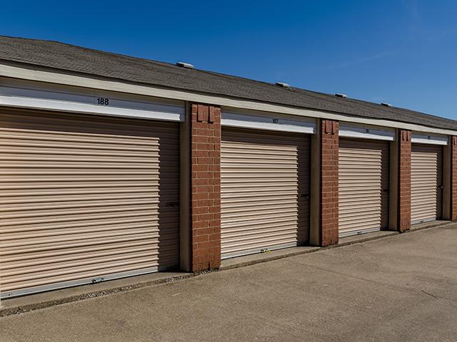Need to store furniture, seasonal items, or business inventory? Our 10x10 storage units at U-STOR GARLAND, TX offer just the right amount of space — affordable, clean, and secure.