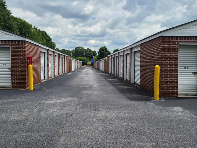 Drive-up storage units with roll-up doors at U-STOR Pine Street Spartanburg. No elevators, no hassle — park and unload at your unit's door