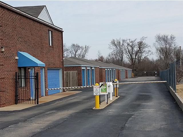U-STOR SELF STORAGE Belton, MO located on US-71 with cheap price and secure facility. Conveniently located on US-71 — accessible, visible, and secure