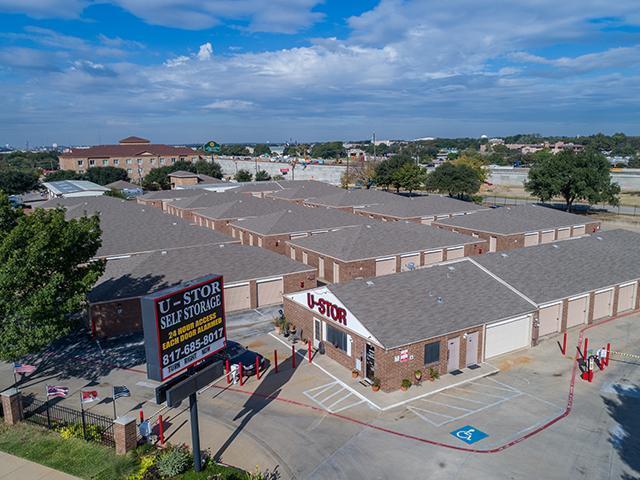 Customer service and rental office at U-STOR SELF STORAGE EULESS, TX Customer service and rental office at U-STOR SELF STORAGE EULESS, TX