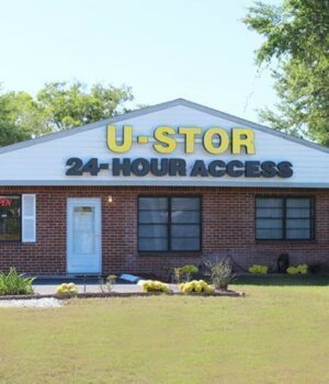 self storage facility for convenient customer access
