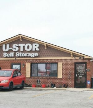 Customer access area with wide driveways allowing easy maneuvering of large vehicles