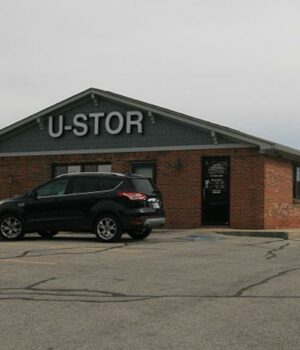 U-STOR SELF STORAGE Indianapolis, located on E Washington St, offers exceptional convenience for residents and business owners on the east side of the city. Quick in-and-out access with secure surroundings.
