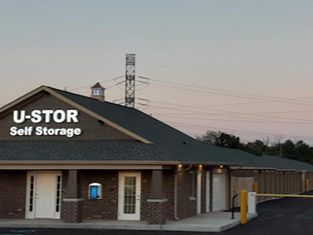 Main entrance of U-STOR SELF STORAGE INDIANAPOLIS, IN at 6025 Sunnyside Rd